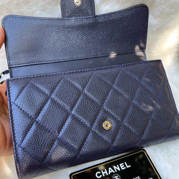 💙CHANEL CLASSIC FLAP WALLET WOC 💙 - Picture 6 of 17